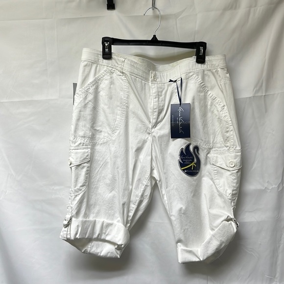 Gloria Vanderbilt Pants - GLORIA, Vanderbilt, white cotton Capri pants